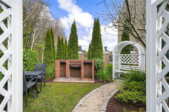 An Teach Buí, Rathmore, Athboy, County Meath