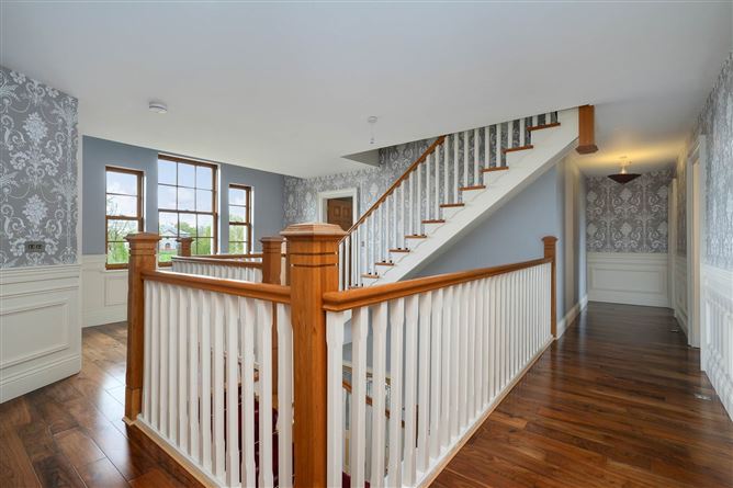 An Teach Buí, Rathmore, Athboy, County Meath