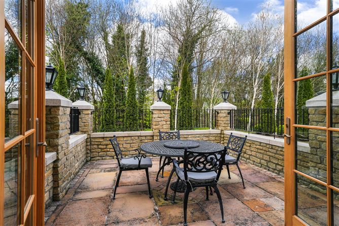 An Teach Buí, Rathmore, Athboy, County Meath