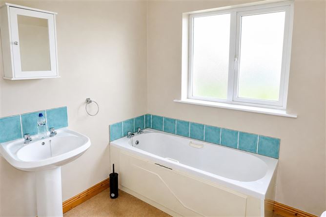 Photo 10 of 13 — 14 Beline Close, Banagher Court, Piltown, Co. Kilkenny