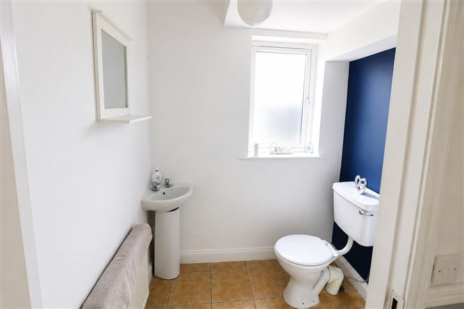 23 Ravenswood, Cregg Road, Carrick-on-Suir, Tipperary