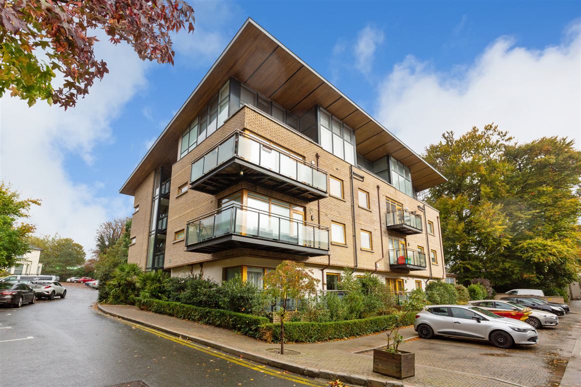 87 Ridge Hall, Shanganagh Road, Ballybrack, Co. Dublin