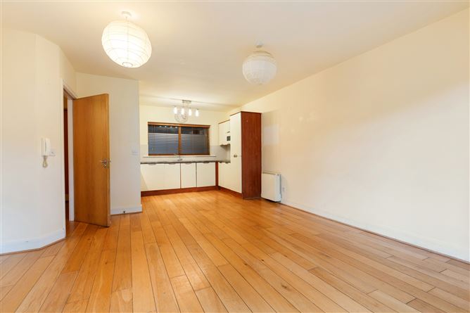 87 Ridge Hall, Shanganagh Road, Ballybrack, Co. Dublin