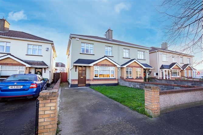8, Greenwood Way, Ayrfield, Dublin 13
