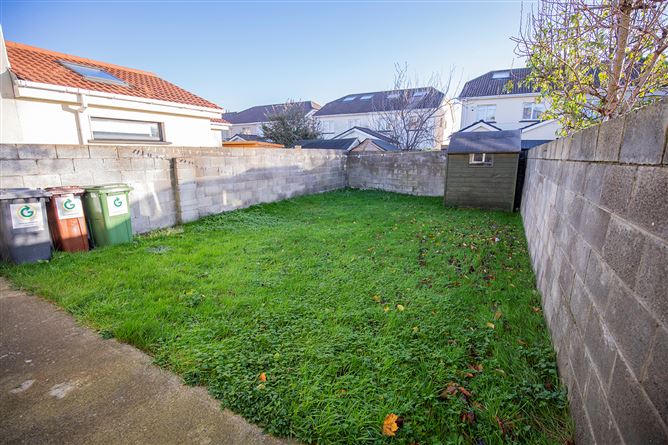 8, Greenwood Way, Ayrfield, Dublin 13