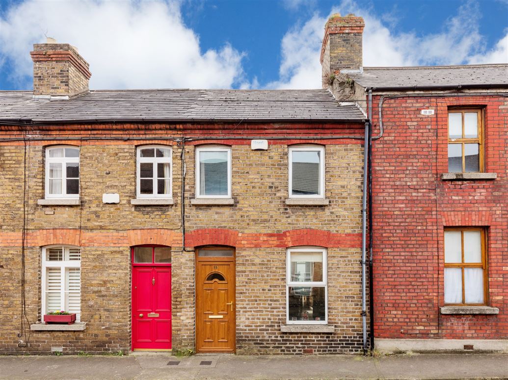 15 St Teresa's Place, Glasnevin, Dublin 9