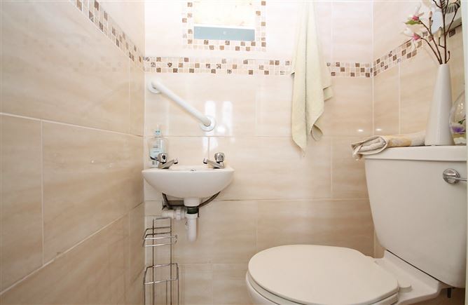 16 The Crescent, Millbrook Lawns, Tallaght, Dublin 24