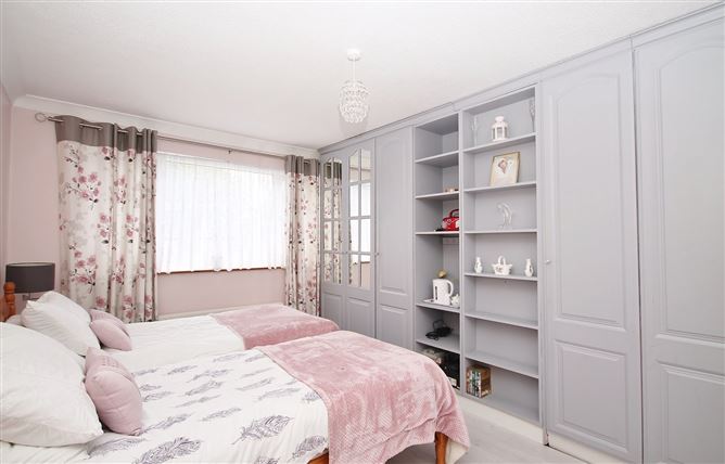 16 The Crescent, Millbrook Lawns, Tallaght, Dublin 24