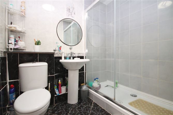 16 The Crescent, Millbrook Lawns, Tallaght, Dublin 24