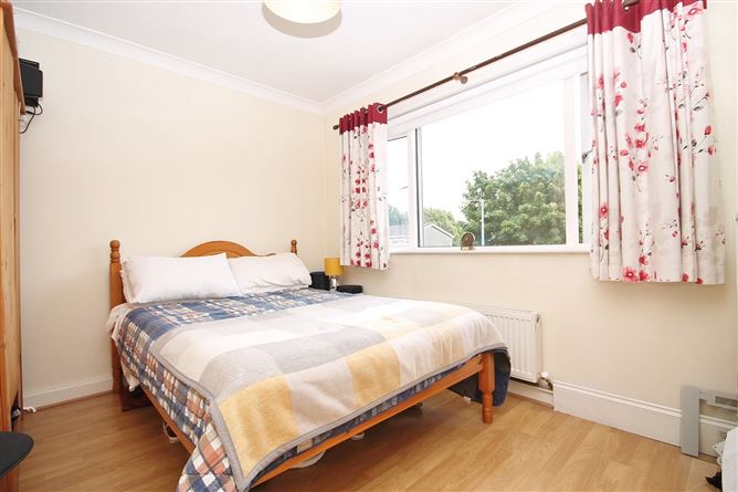 16 The Crescent, Millbrook Lawns, Tallaght, Dublin 24