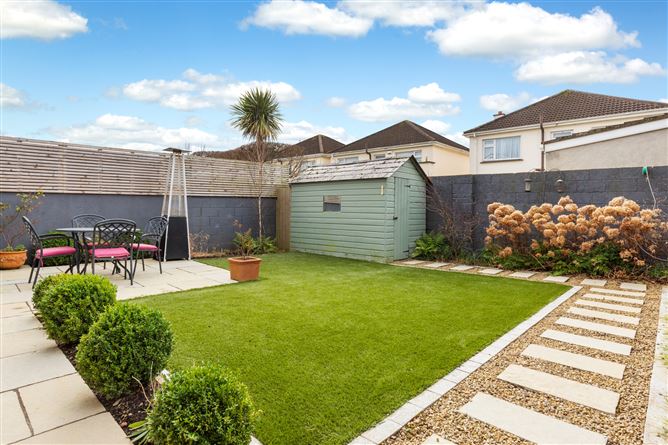 4 Castleknock Oaks, Castleknock, Dublin 15