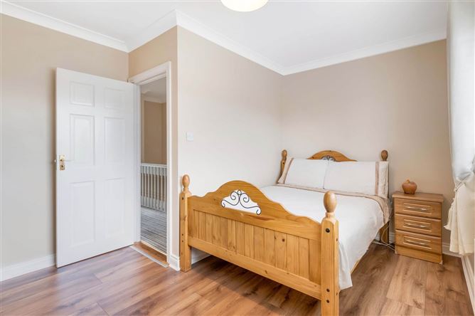 3 Roebuck The Loakers, Dundalk, County Louth