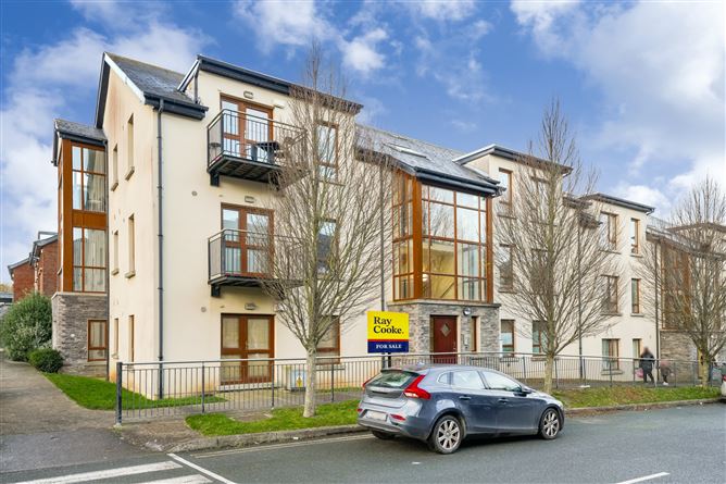 39 Slade Castle Avenue, Saggart, Co. Dublin