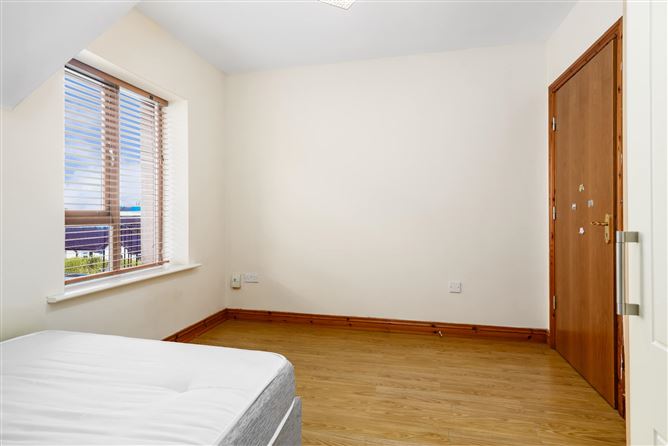 39 Slade Castle Avenue, Saggart, Co. Dublin