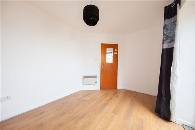 Photo 15 of 18 — 27A Oakwood Apartments, The Glen, Bettyglen, Raheny, Dublin