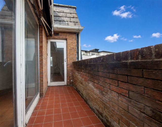 Photo 12 of 18 — 27A Oakwood Apartments, The Glen, Bettyglen, Raheny, Dublin