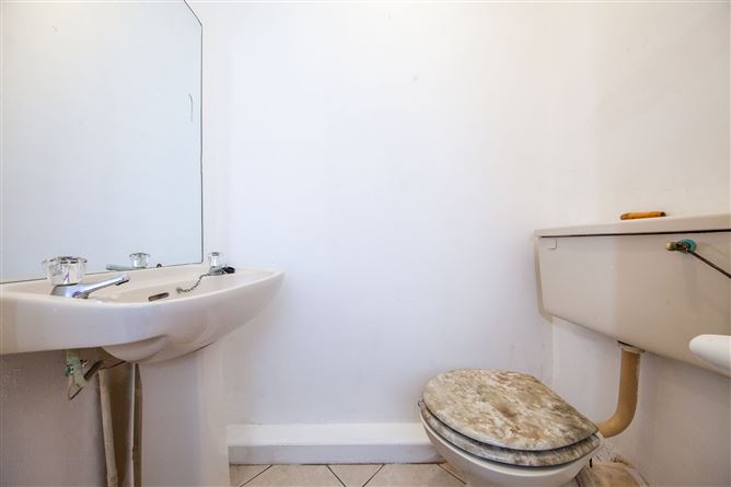 Photo 17 of 18 — 27A Oakwood Apartments, The Glen, Bettyglen, Raheny, Dublin