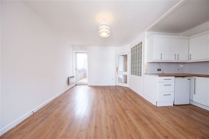 Photo 10 of 18 — 27A Oakwood Apartments, The Glen, Bettyglen, Raheny, Dublin