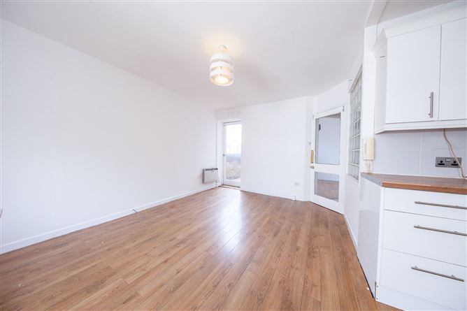 Photo 9 of 18 — 27A Oakwood Apartments, The Glen, Bettyglen, Raheny, Dublin