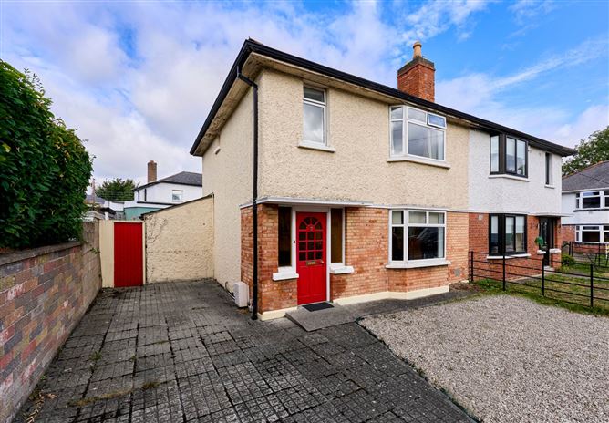 8 Doon Avenue, North Circular Road, Dublin 7