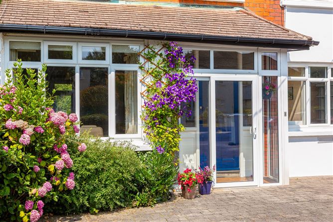 "Varradene", 68 Bird Avenue, Clonskeagh, Dublin 14