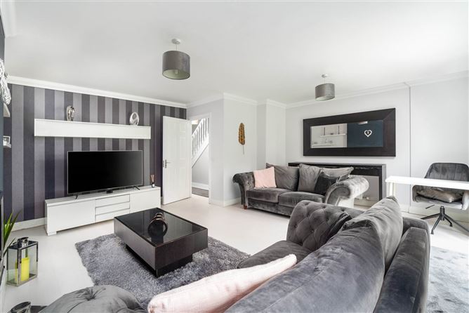 28 Erris Square, Waterville, Blanchardstown, Dublin 15
