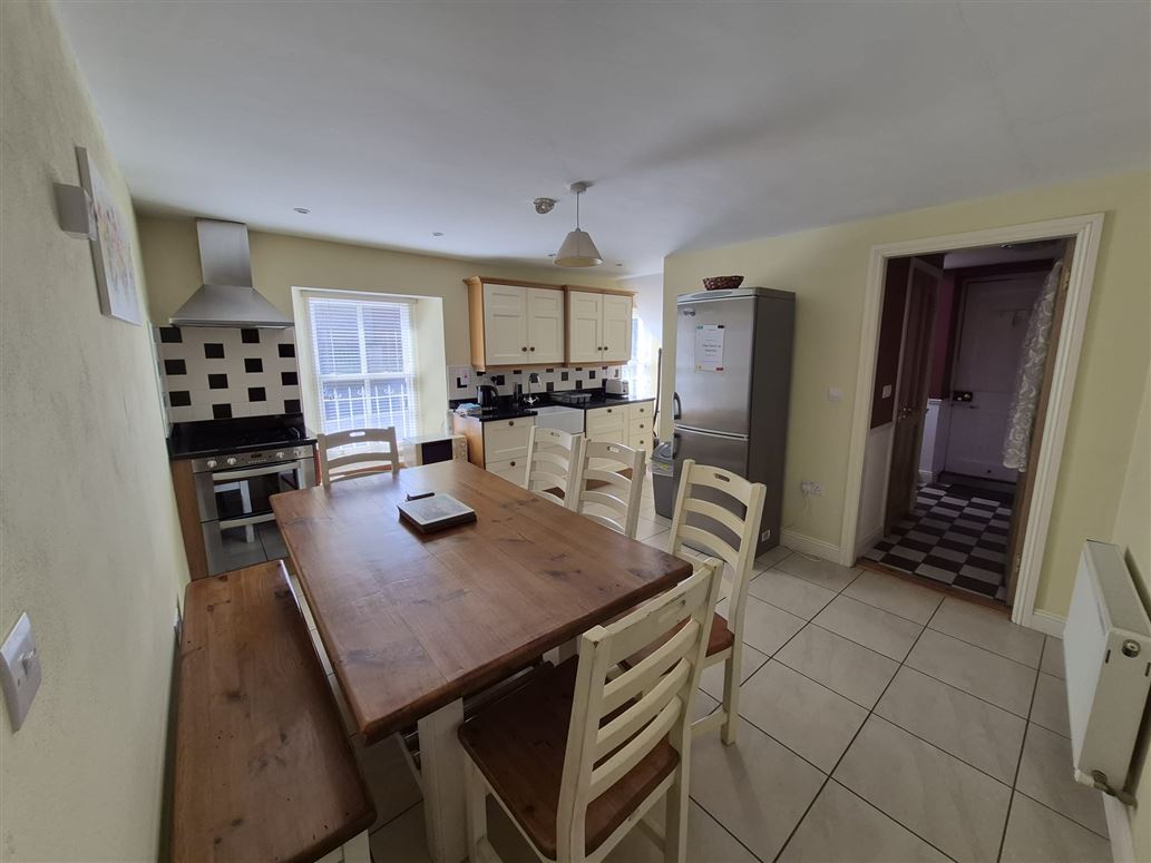 Bank House 6, Colla Road, Schull, West Cork