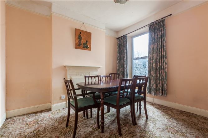 33 Botanic Avenue, Glasnevin, Dublin 9