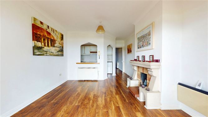 Apt, 33 Danesfort, Castle Avenue, Clontarf, Dublin 3