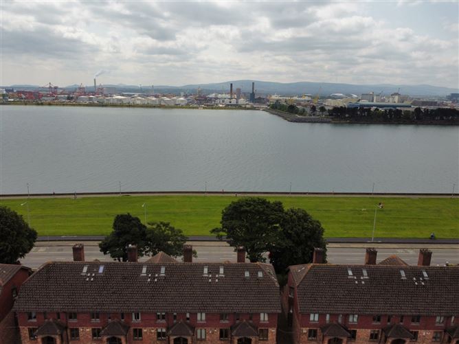 Apt, 33 Danesfort, Castle Avenue, Clontarf, Dublin 3