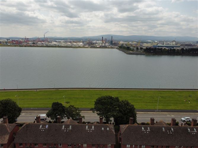 Apt, 33 Danesfort, Castle Avenue, Clontarf, Dublin 3