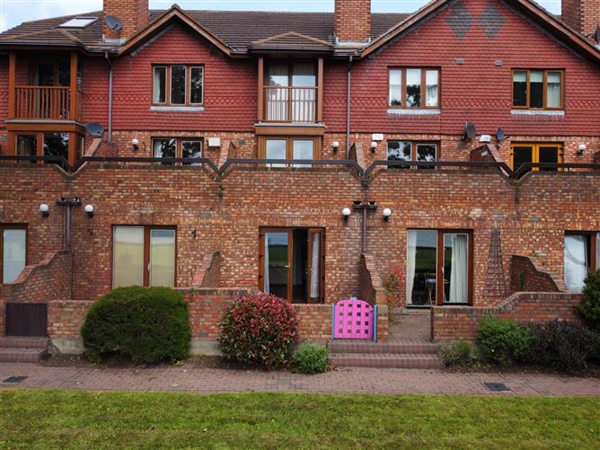 Apt, 33 Danesfort, Castle Avenue, Clontarf, Dublin 3