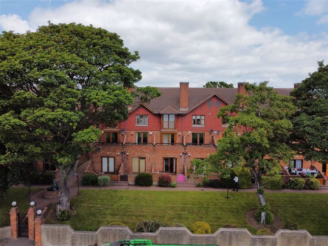 Apt, 33 Danesfort, Castle Avenue, Clontarf, Dublin 3
