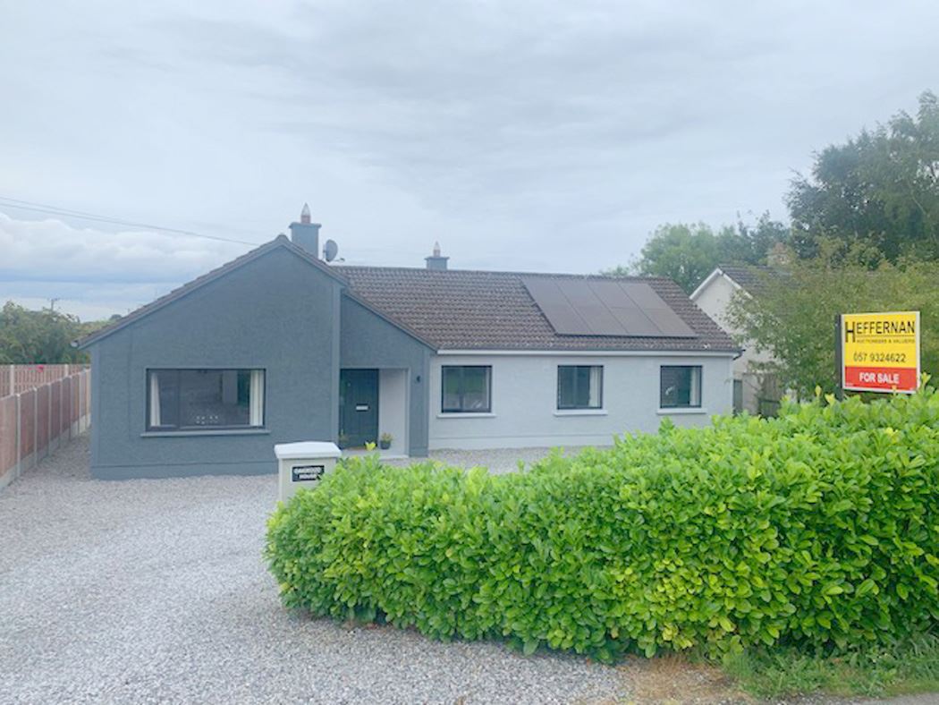 Oakwood House, St. Coleman's Terrace, Tullamore, Offaly