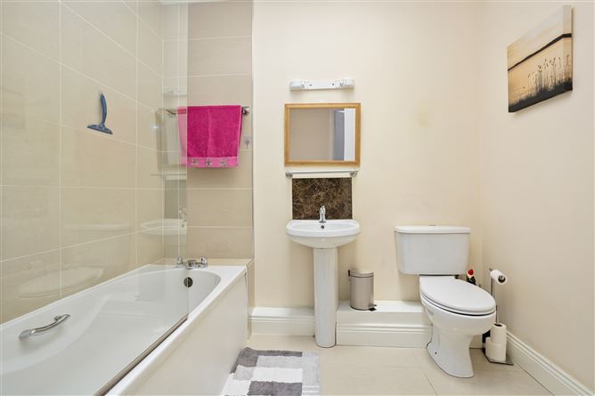 Apt. 14, Kilbelin View, Newbridge, Kildare