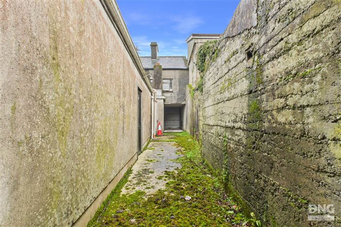 Mountbellew Town, County Galway