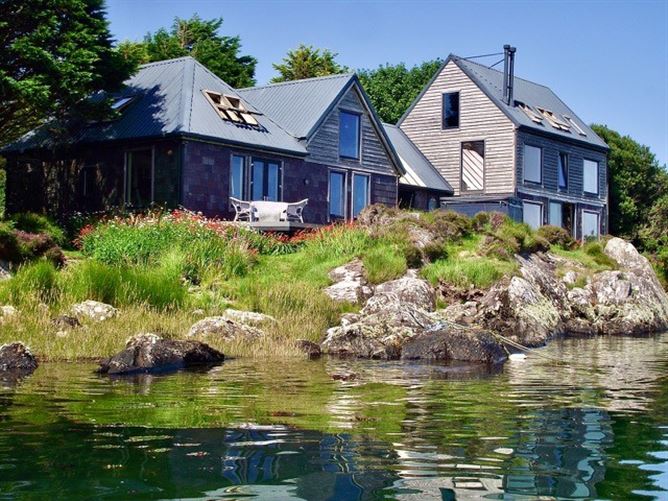 Mermaid Isle, Glanlough Lower, Sneem, Kerry