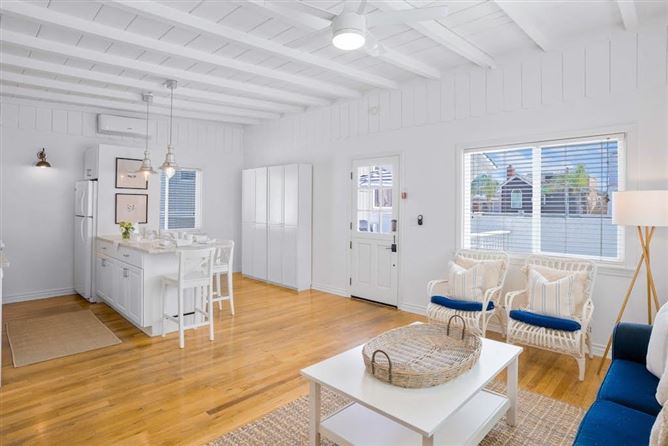 Sun & Saltwater,Newport Beach,California,USA