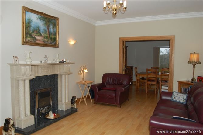 11 Knocksedan Drive, Swords, Dublin