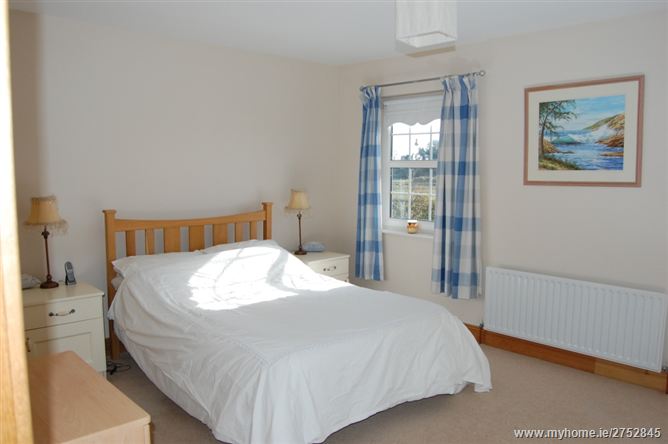 11 Knocksedan Drive, Swords, Dublin