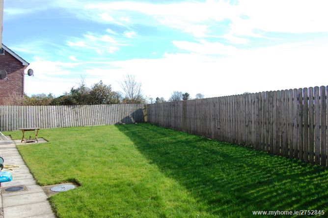 11 Knocksedan Drive, Swords, Dublin