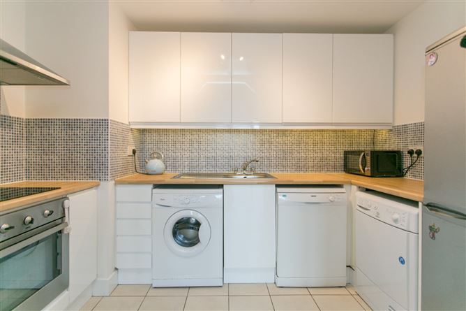 66 West Courtyard, Tullyvale, Cabinteely, Dublin 18