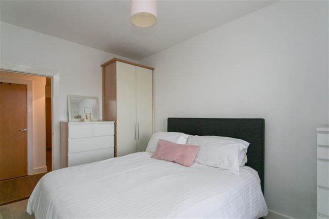 66 West Courtyard, Tullyvale, Cabinteely, Dublin 18