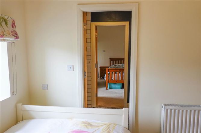 Skenagun, Castledermot, Castledermot, Kildare