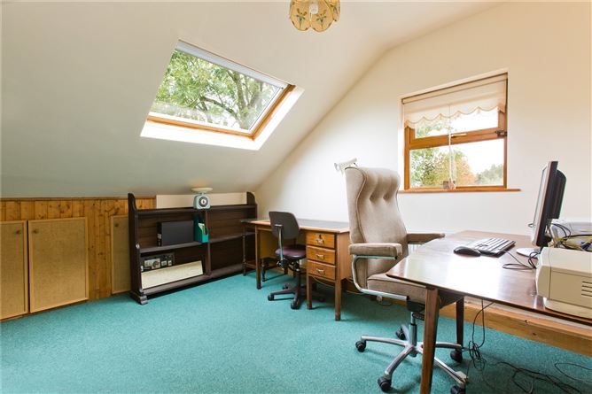 Carrokeel Lodge, Peamount Lane, Newcastle, Co. Dublin