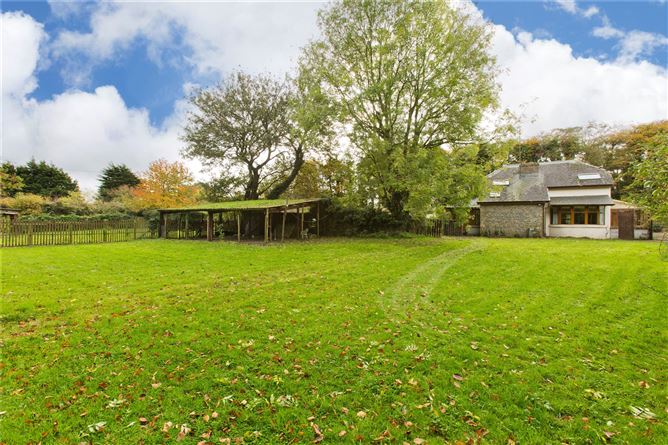 Carrokeel Lodge, Peamount Lane, Newcastle, Co. Dublin