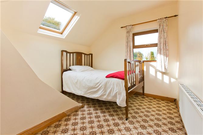 Carrokeel Lodge, Peamount Lane, Newcastle, Co. Dublin