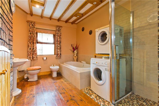 Carrokeel Lodge, Peamount Lane, Newcastle, Co. Dublin