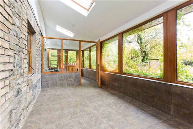 Carrokeel Lodge, Peamount Lane, Newcastle, Co. Dublin