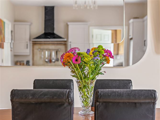 12 The Court, Walshestown Park, Newbridge, Kildare
